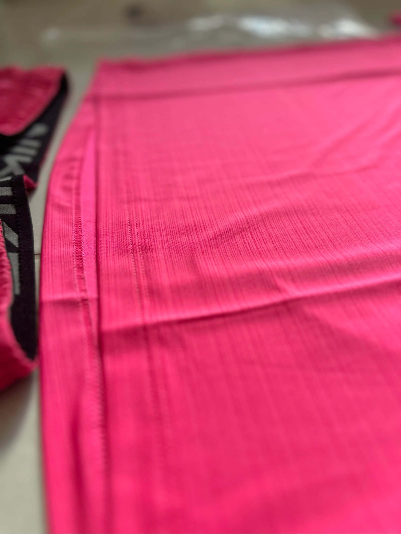 Conjunto de Corrida Nike Dri-FIT Rosa Vibrante M 🏃‍♀️ – photo 3